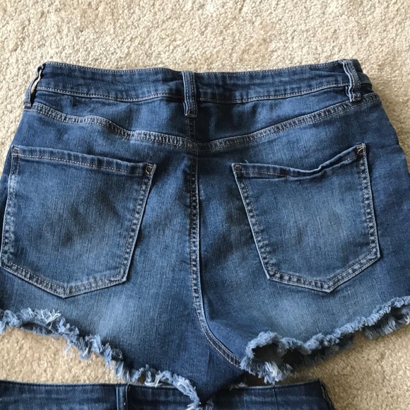 REFUGE JEAN SHORTS BUNDLE - Picture 5 of 5